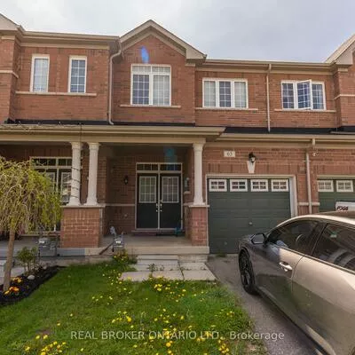 63, Forsyth, West Bayfield, Barrie