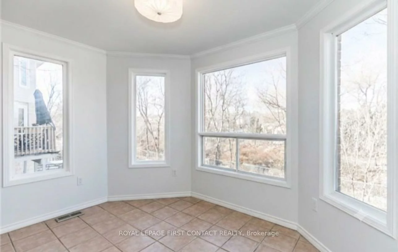 61, Herrell, Painswick North, Barrie