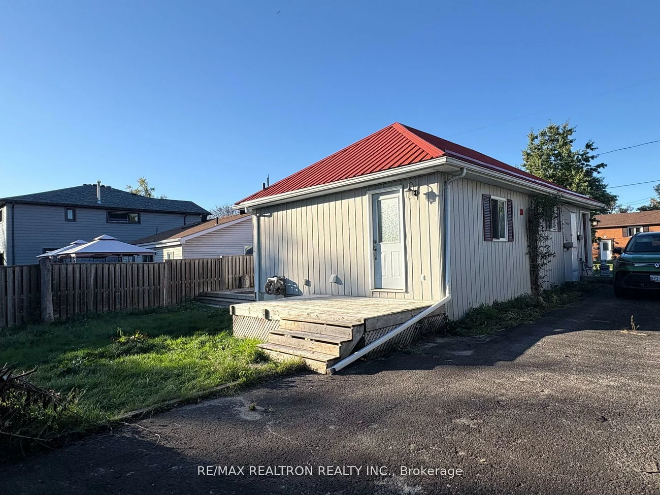 219, Southview, South Shore, Barrie
