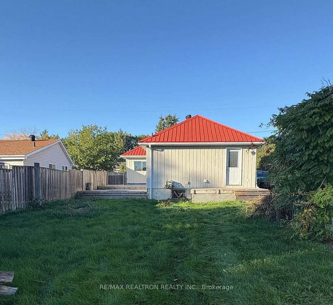 219, Southview, South Shore, Barrie