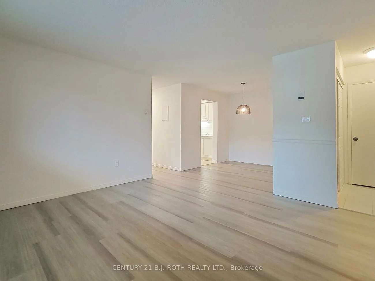 339, Blake, North Shore, Barrie