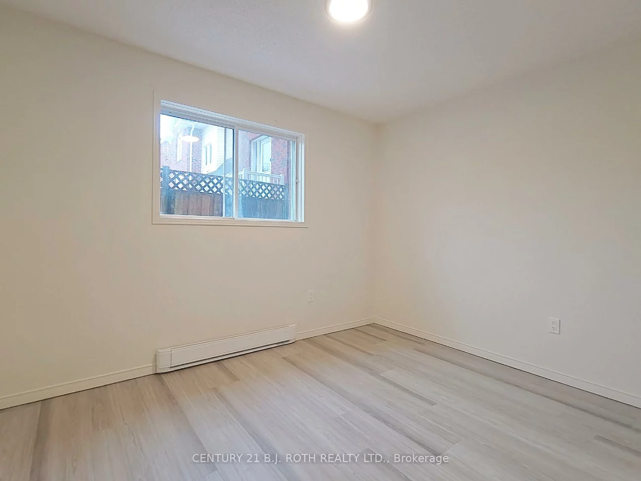 339, Blake, North Shore, Barrie