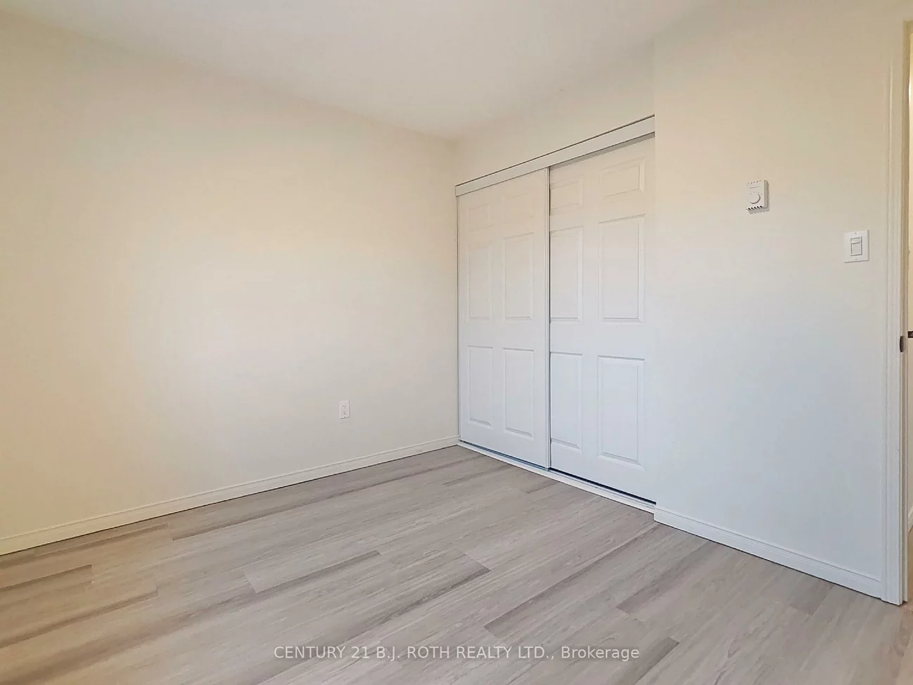 339, Blake, North Shore, Barrie