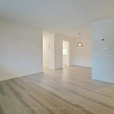 339, Blake, North Shore, Barrie