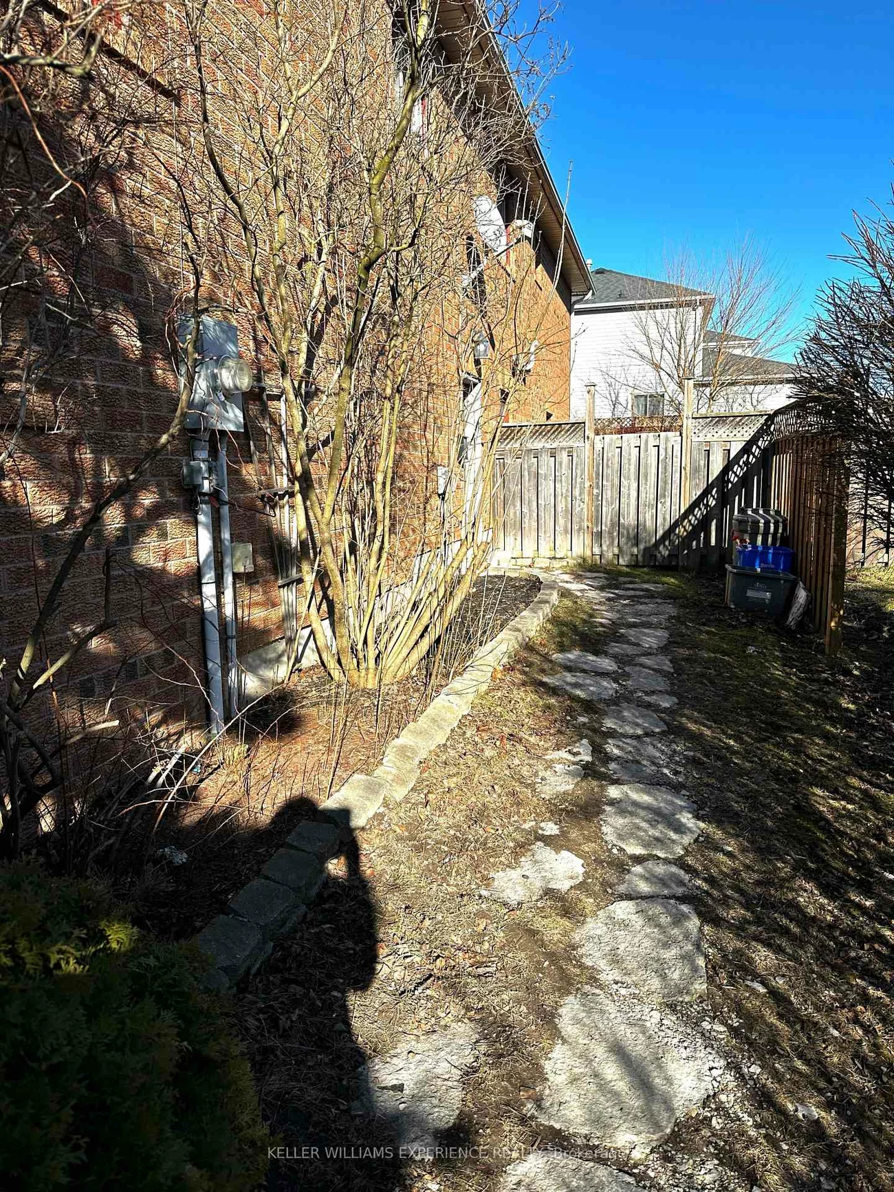 13, Rundle, Holly, Barrie