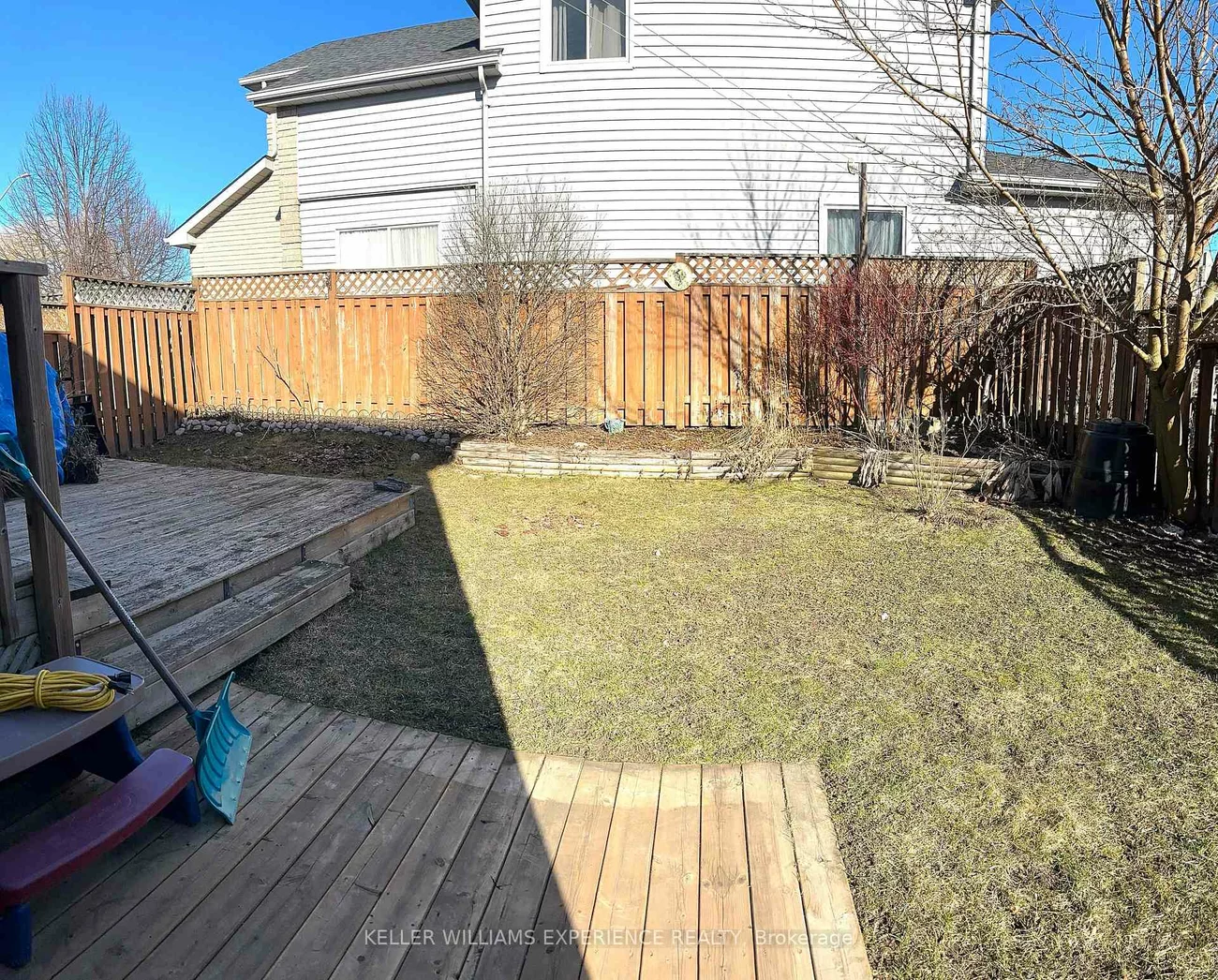 13, Rundle, Holly, Barrie