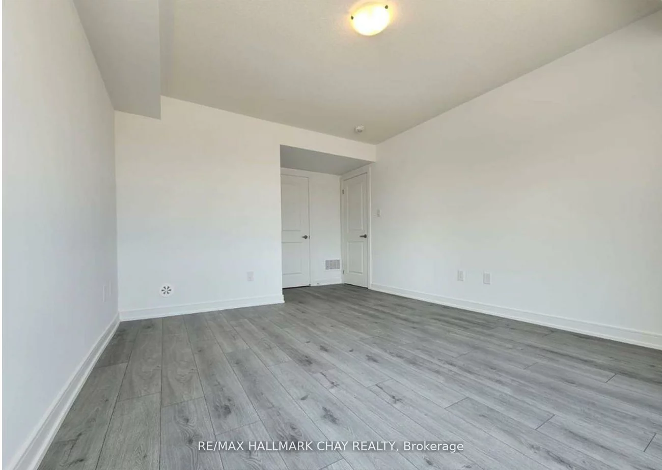 86, Appletree, Innis-Shore, Barrie