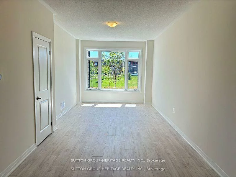 1, Cherry Hill, Painswick South, Barrie