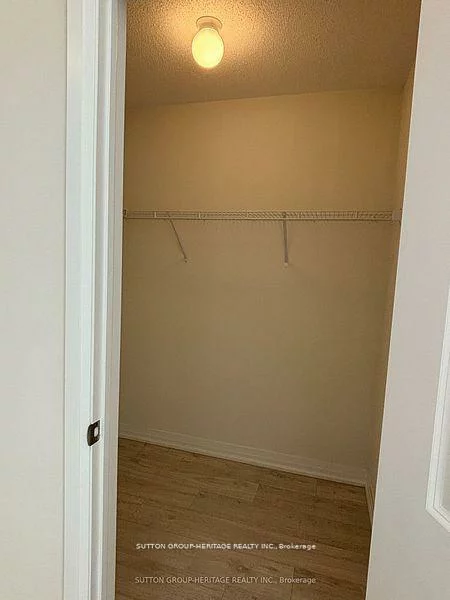 1, Cherry Hill, Painswick South, Barrie