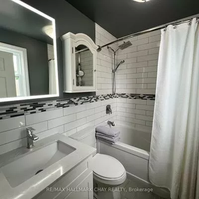 10, Bowman, Codrington, Barrie