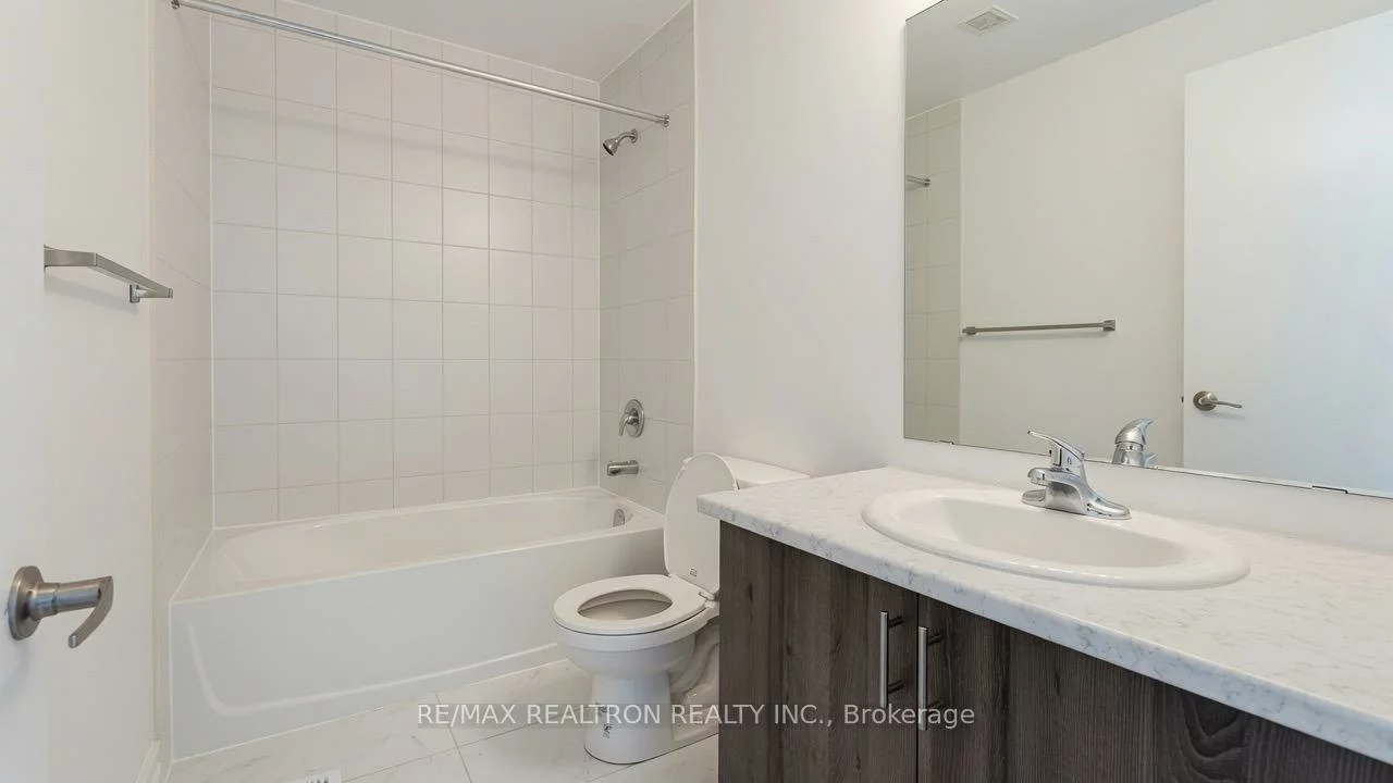 36, Westwood, Painswick South, Barrie