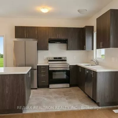 36, Westwood, Painswick South, Barrie