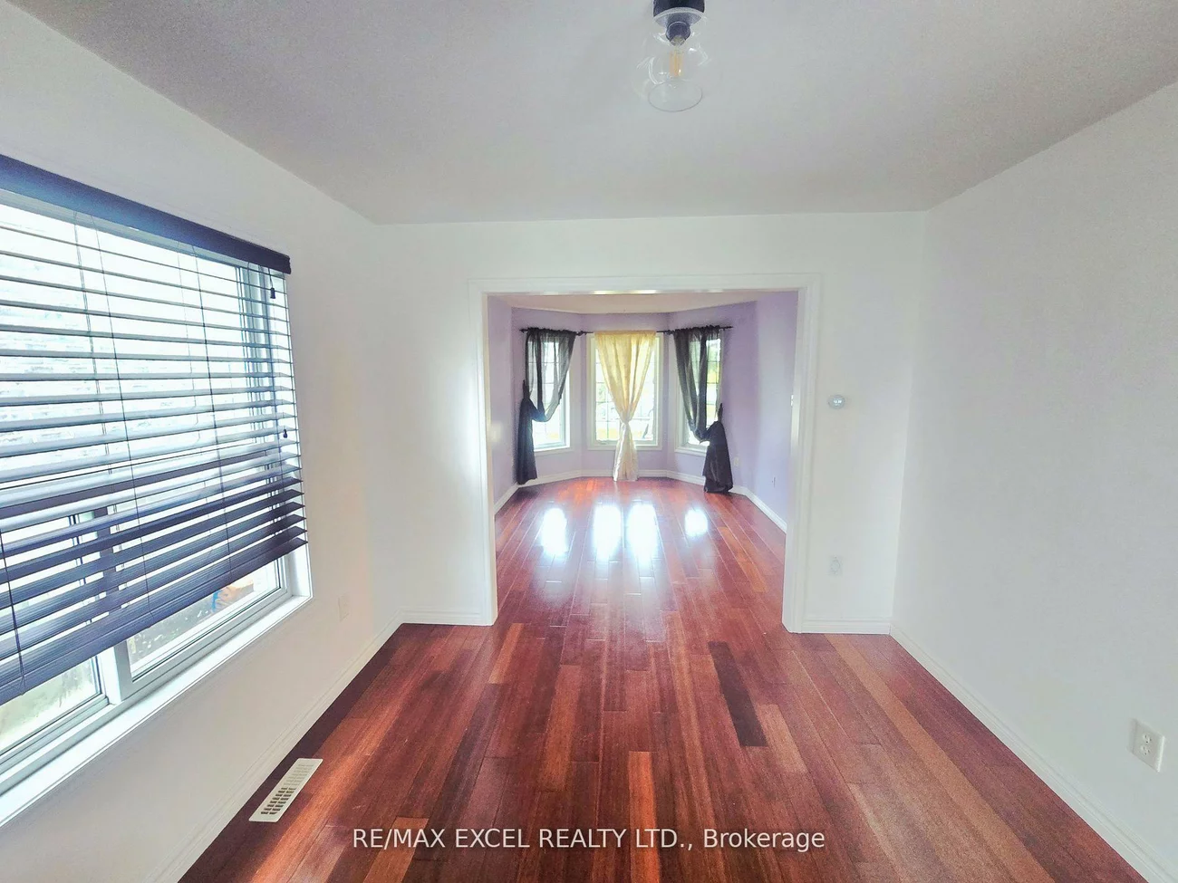38, Shaina, Painswick South, Barrie