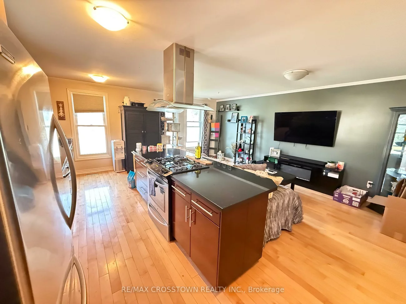 28, Austen, Letitia Heights, Barrie