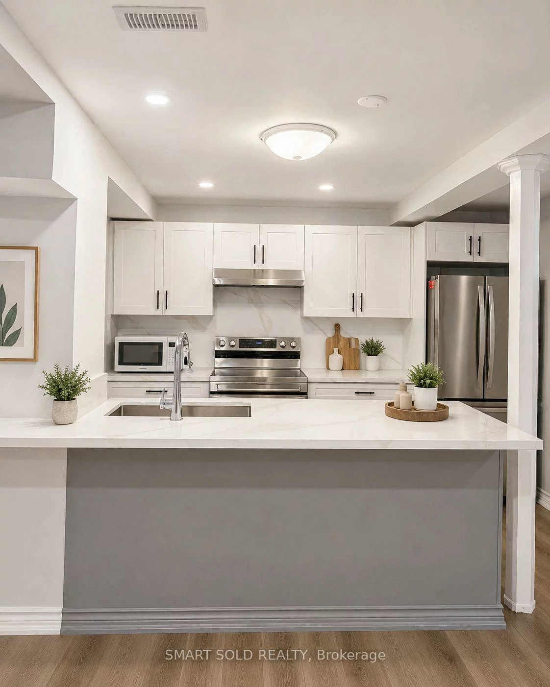 28, Leggott, Painswick North, Barrie