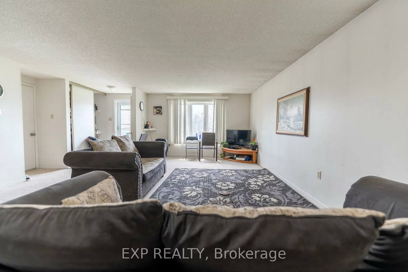 6, Hickling, Grove East, Barrie