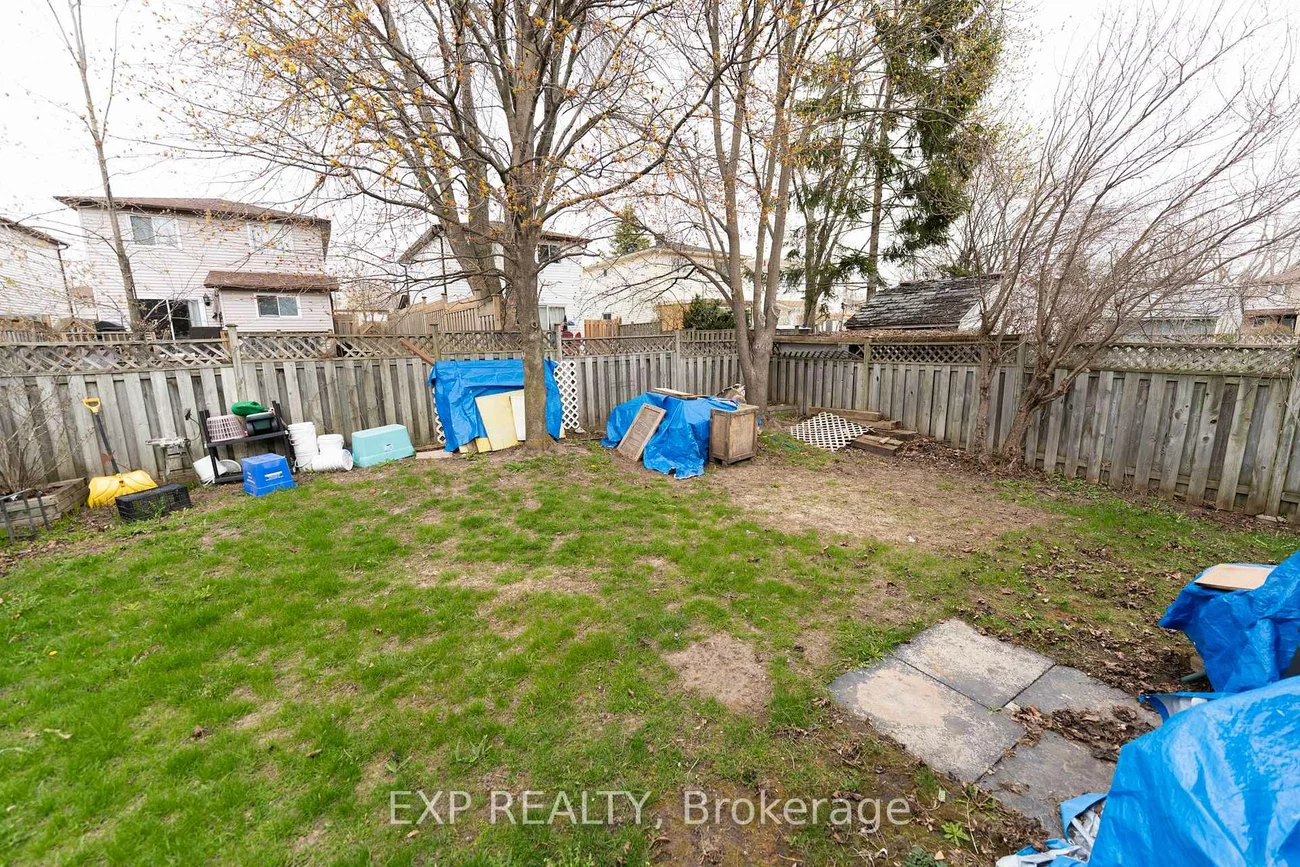 6, Hickling, Grove East, Barrie