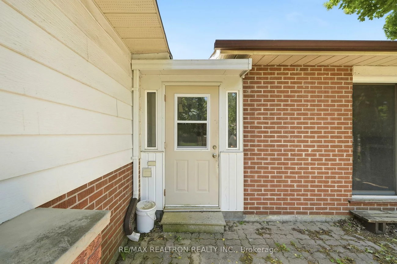 13, SPRINGDALE, Cundles East, Barrie