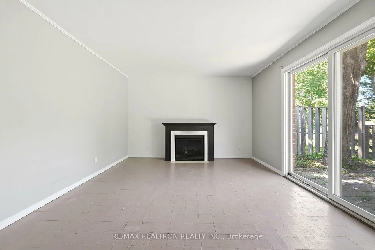 13, SPRINGDALE, Cundles East, Barrie