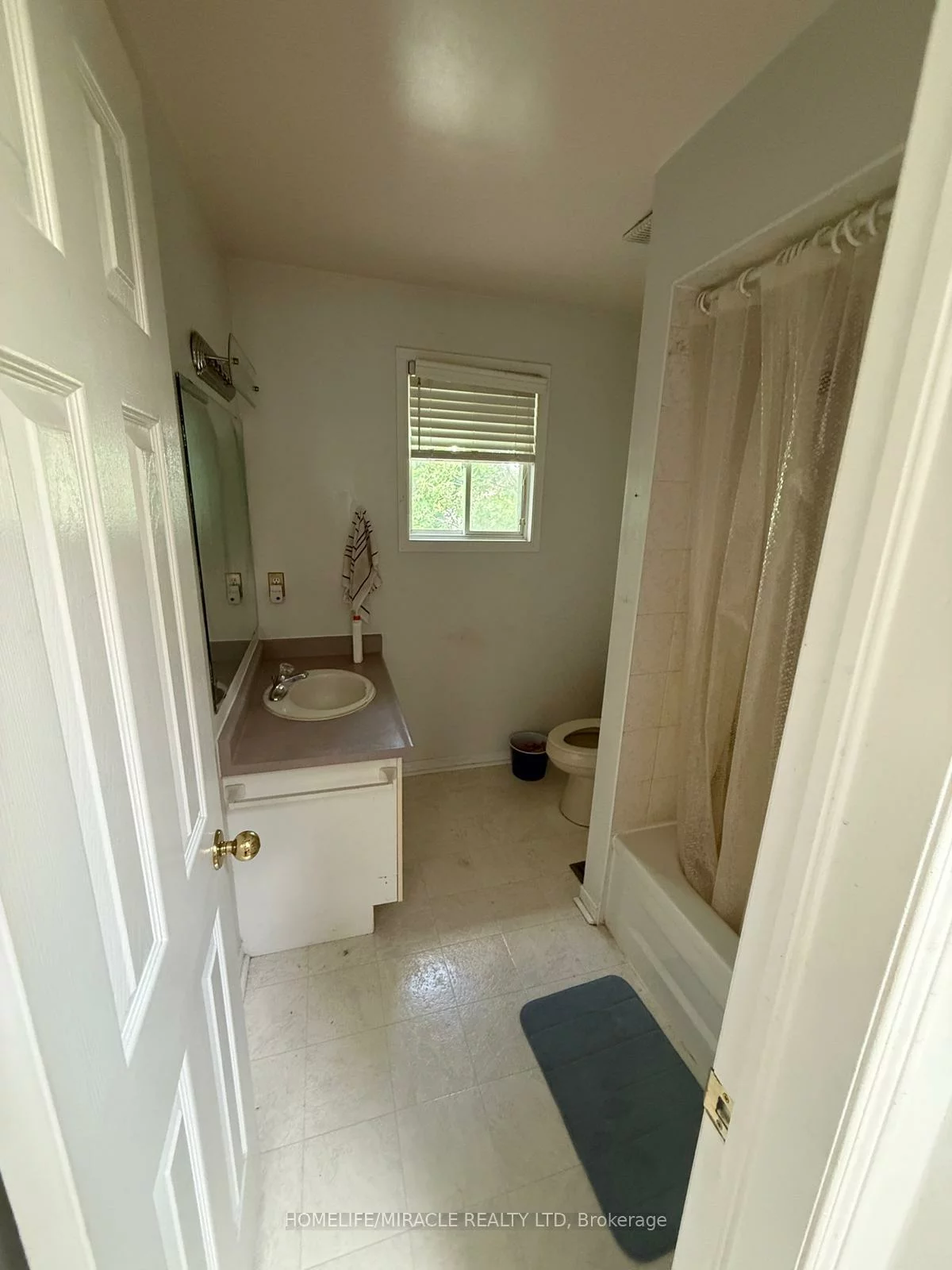 13, Morton, West Bayfield, Barrie