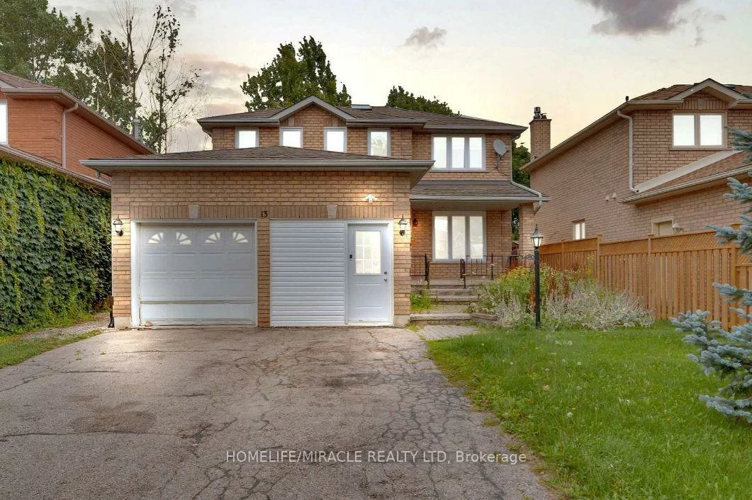13, Morton, West Bayfield, Barrie