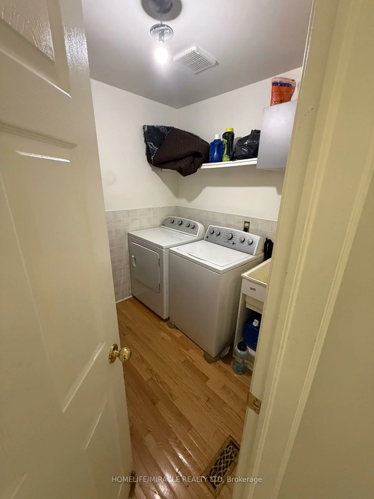 13, Morton, West Bayfield, Barrie
