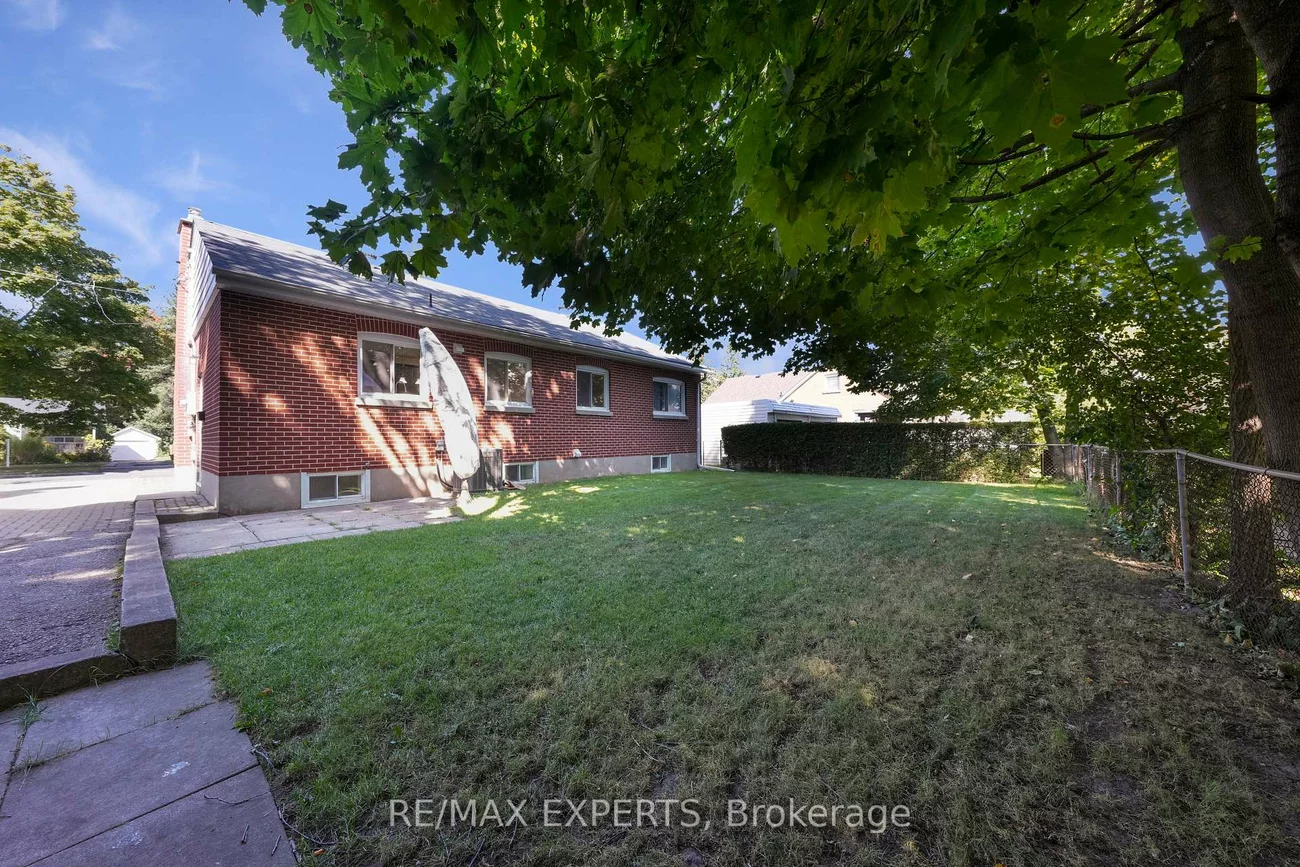 87, Eugenia, Codrington, Barrie