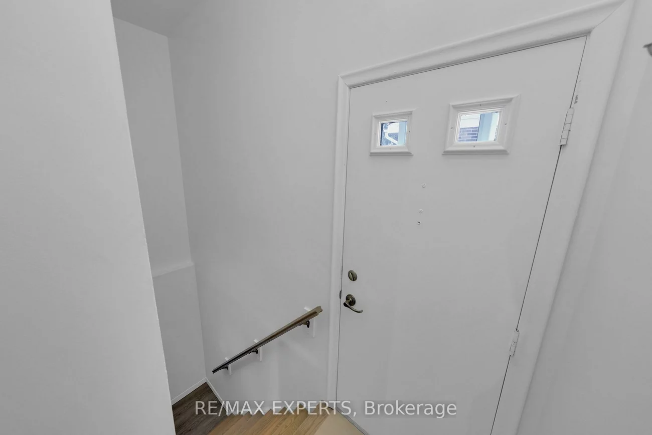 87, Eugenia, Codrington, Barrie