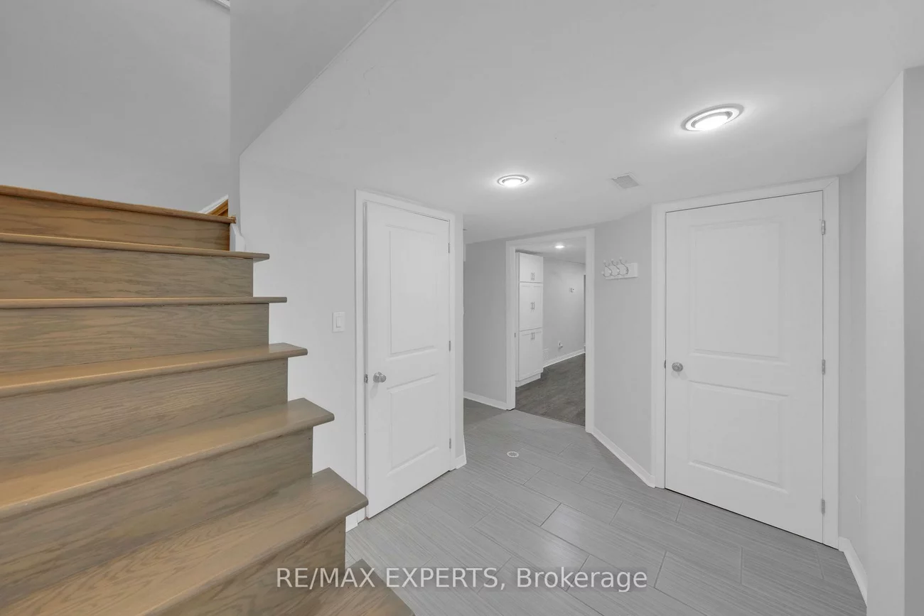 87, Eugenia, Codrington, Barrie