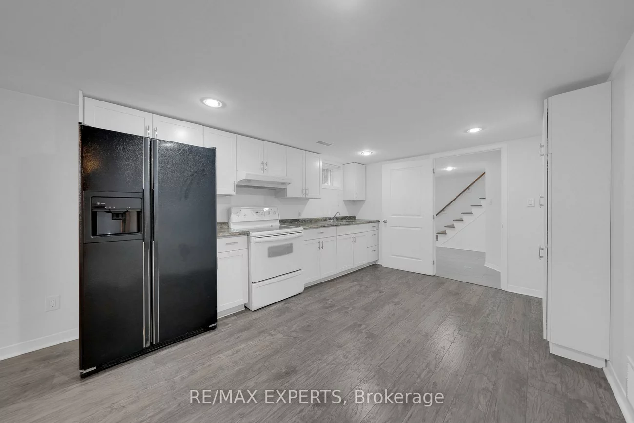 87, Eugenia, Codrington, Barrie