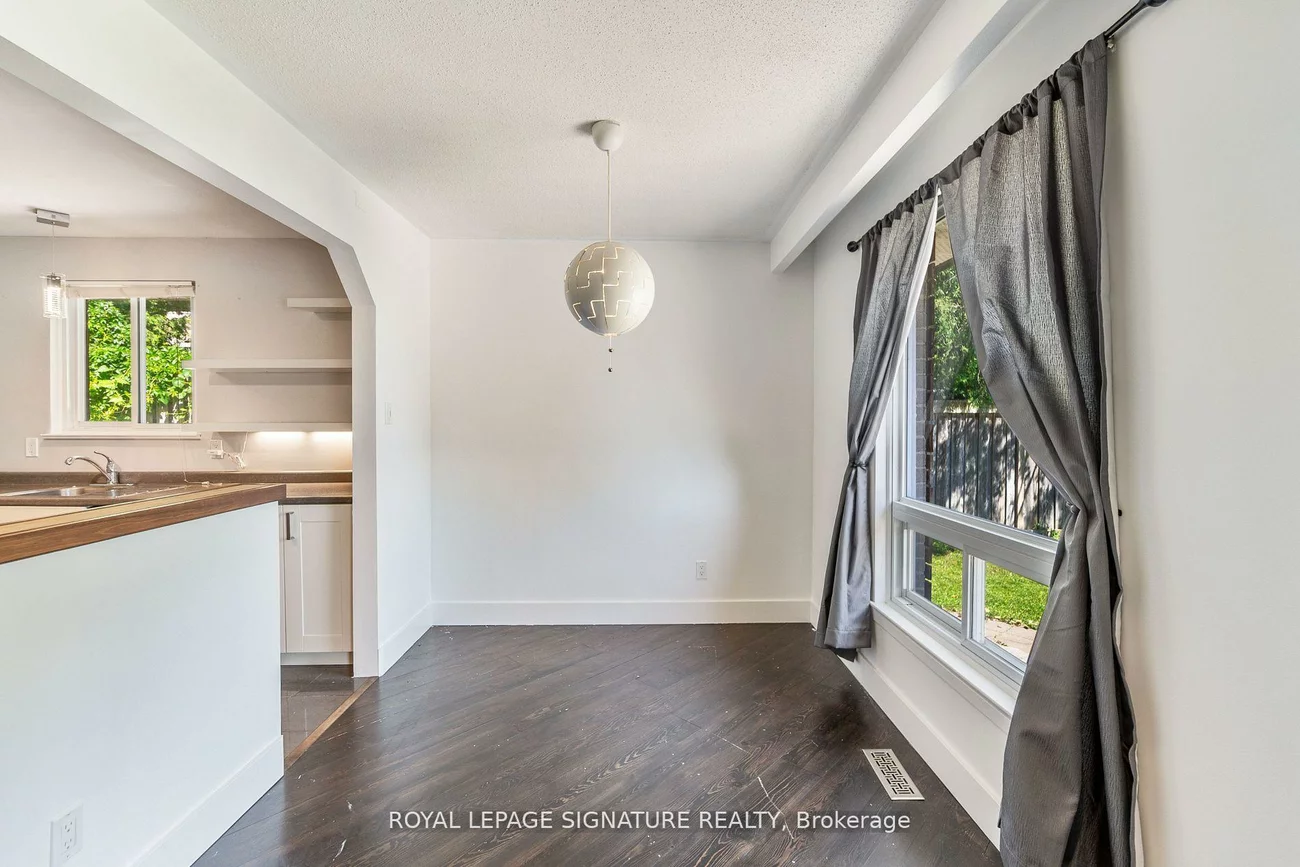 4, Patricia, Cundles East, Barrie
