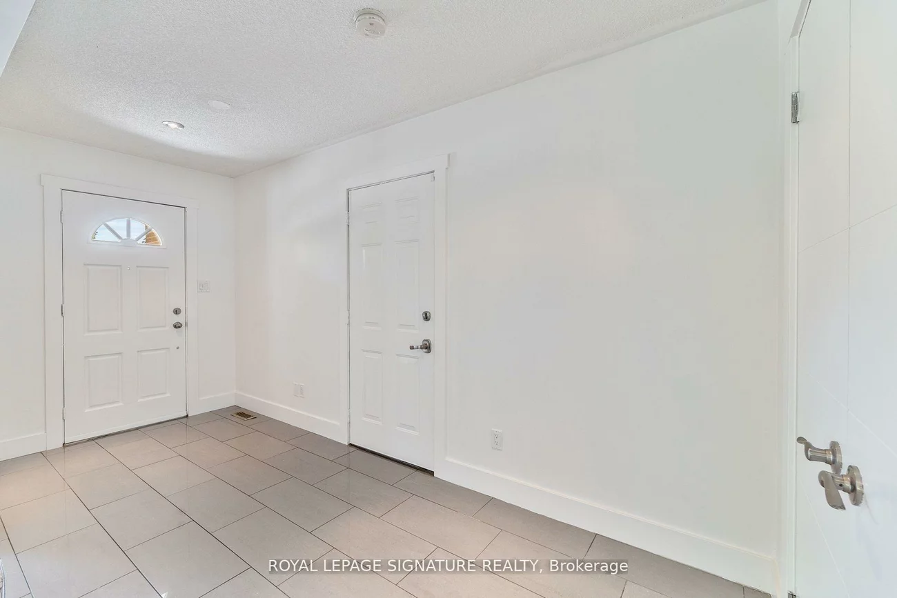 4, Patricia, Cundles East, Barrie
