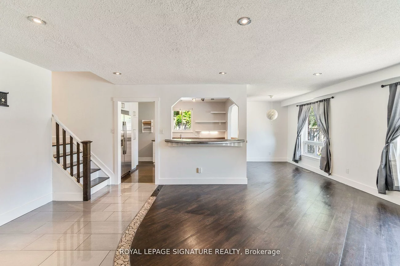 4, Patricia, Cundles East, Barrie