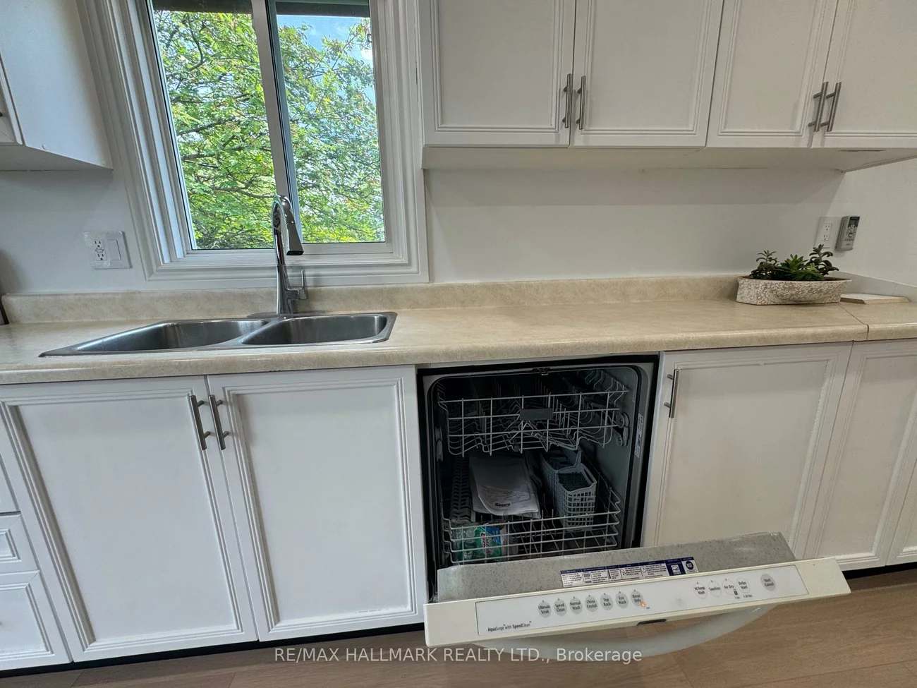 321, Sunnidale, Sunnidale, Barrie