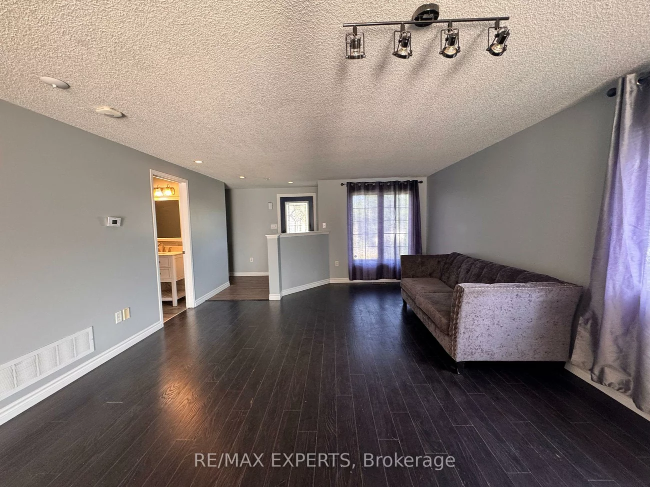 4, Ambler Bay, Georgian Drive, Barrie