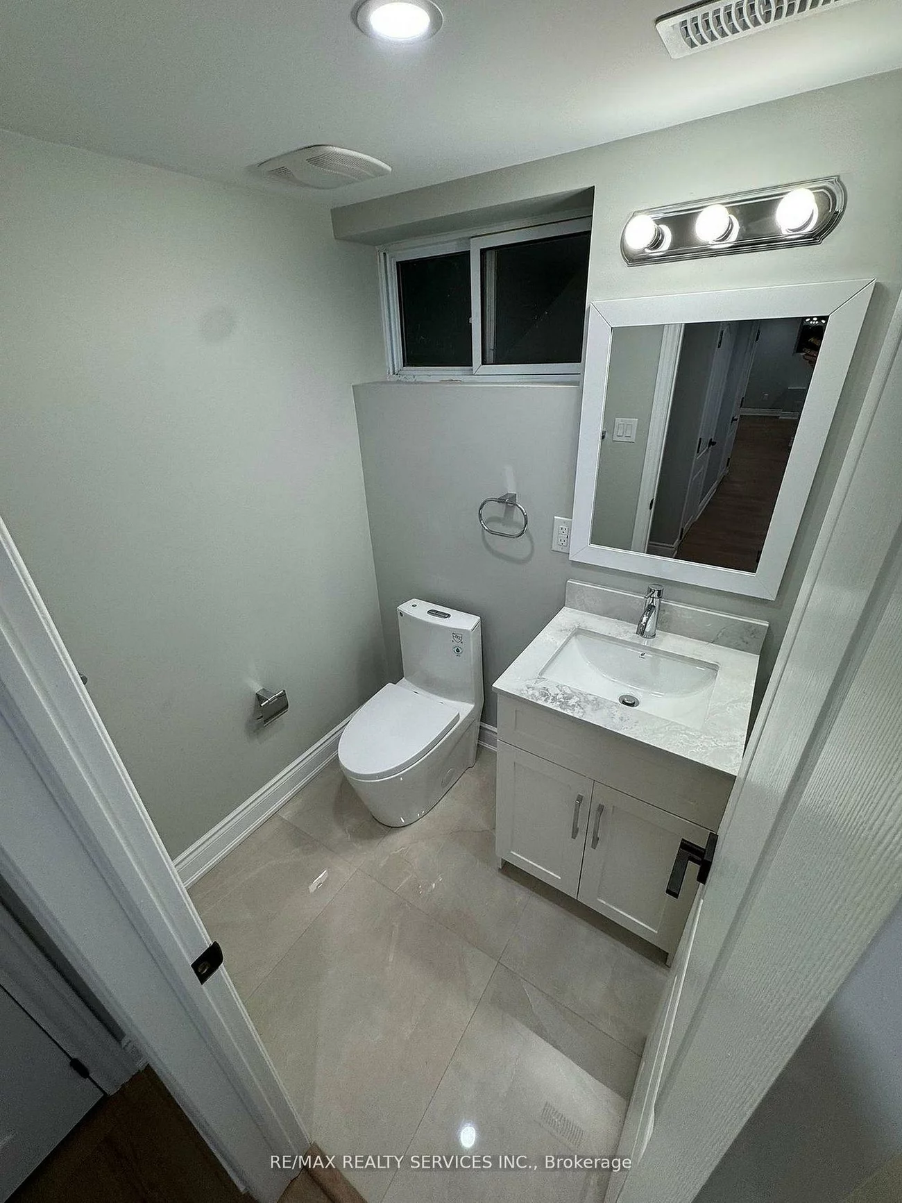 41, Maclaren, Painswick North, Barrie