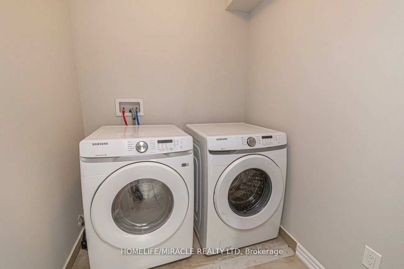 35, Bannister, Innis-Shore, Barrie