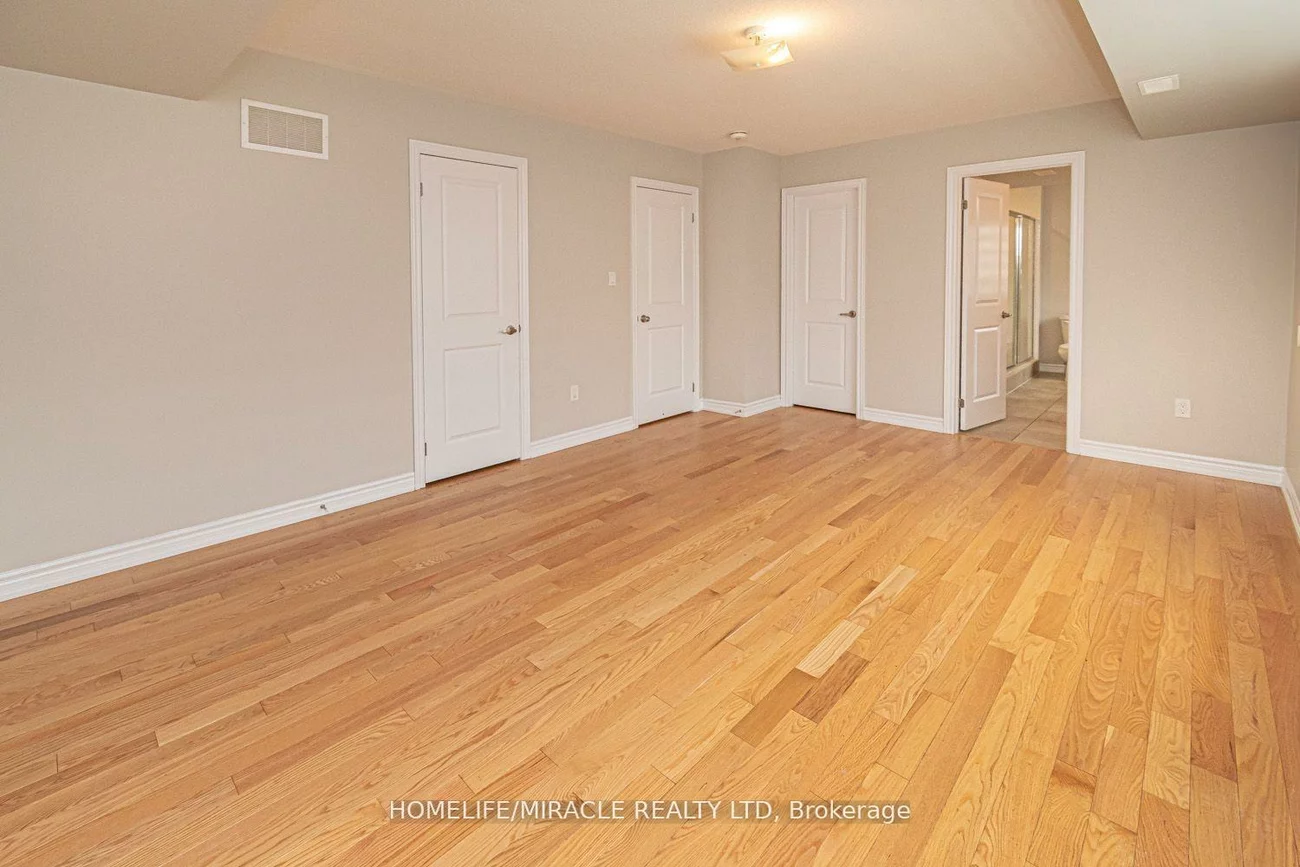 35, Bannister, Innis-Shore, Barrie