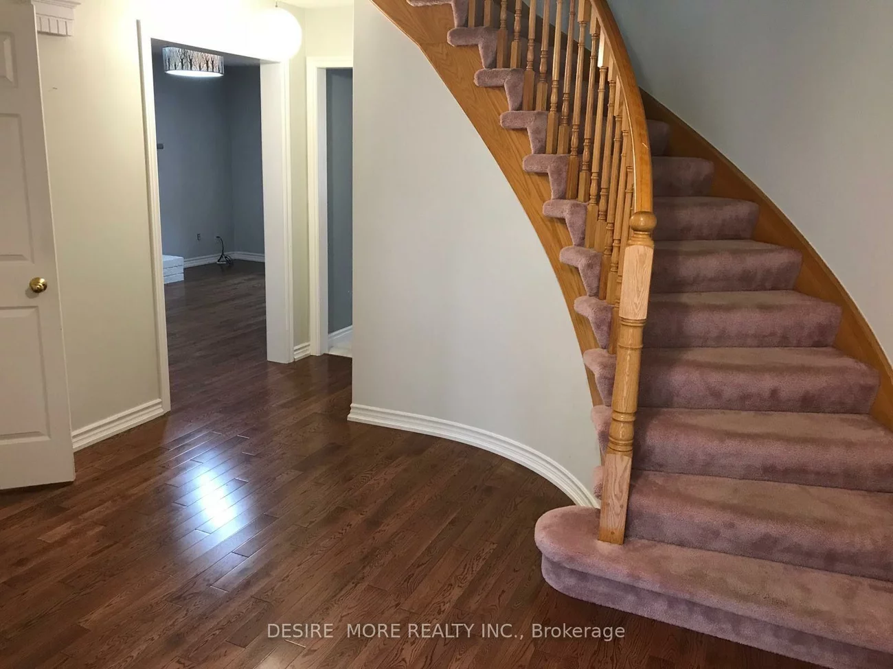 54, Mayfair, Ardagh, Barrie