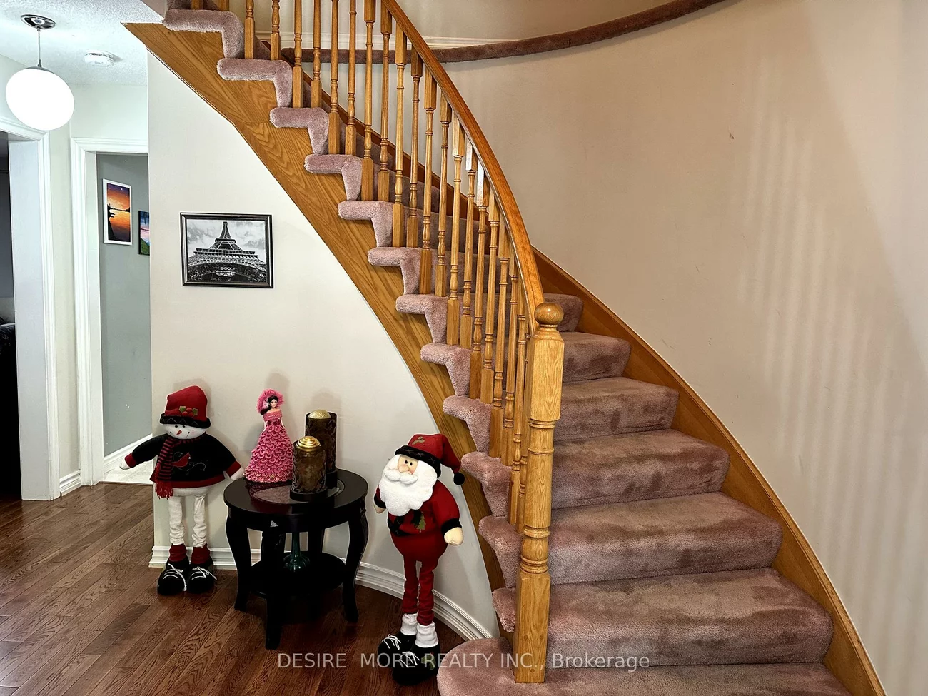 54, Mayfair, Ardagh, Barrie