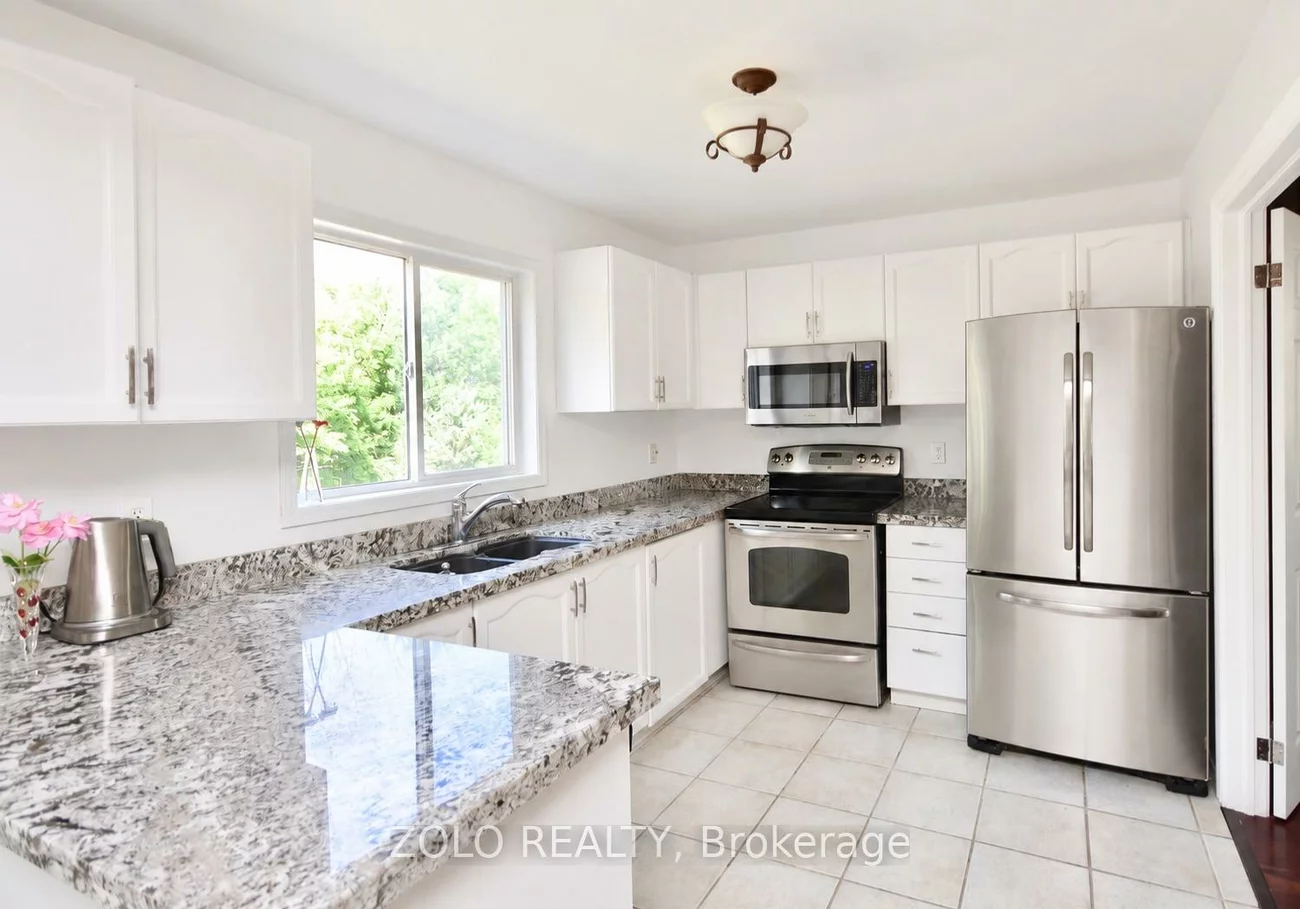148, Cheltenham, Georgian Drive, Barrie