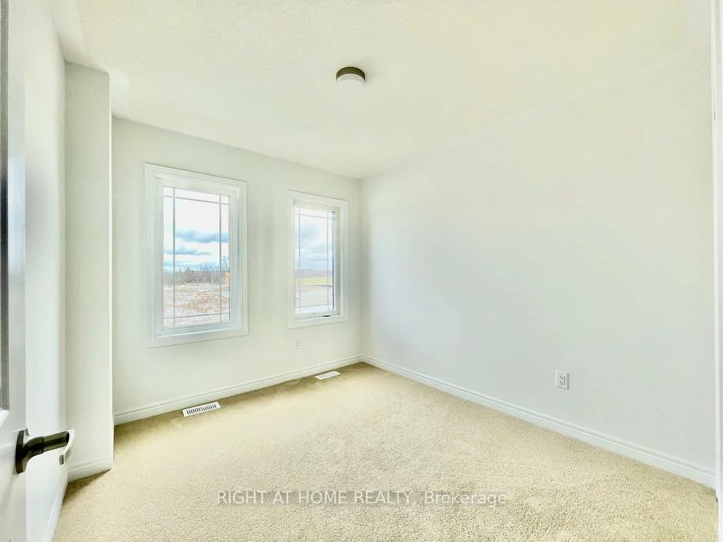 67, Milady, Rural Barrie Southeast, Barrie