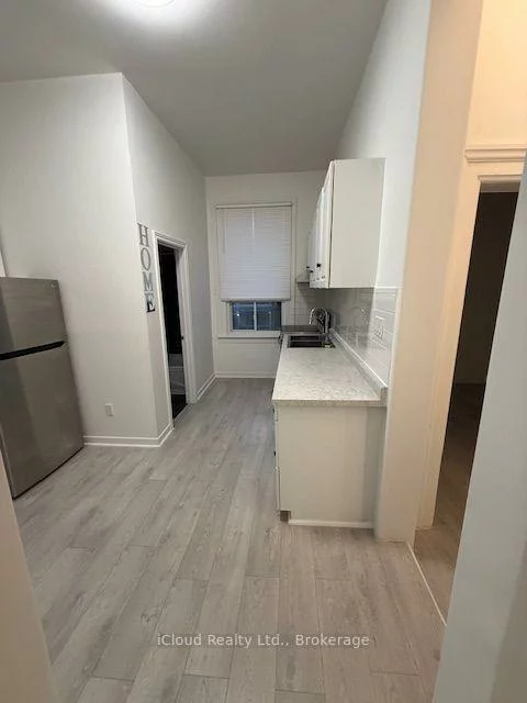 59, Mary, City Centre, Barrie