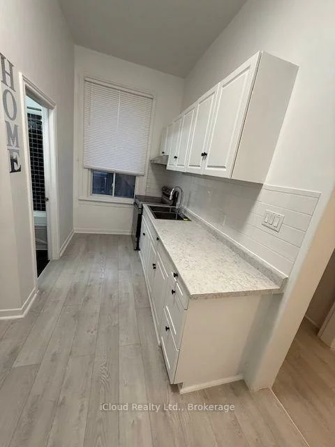 59, Mary, City Centre, Barrie
