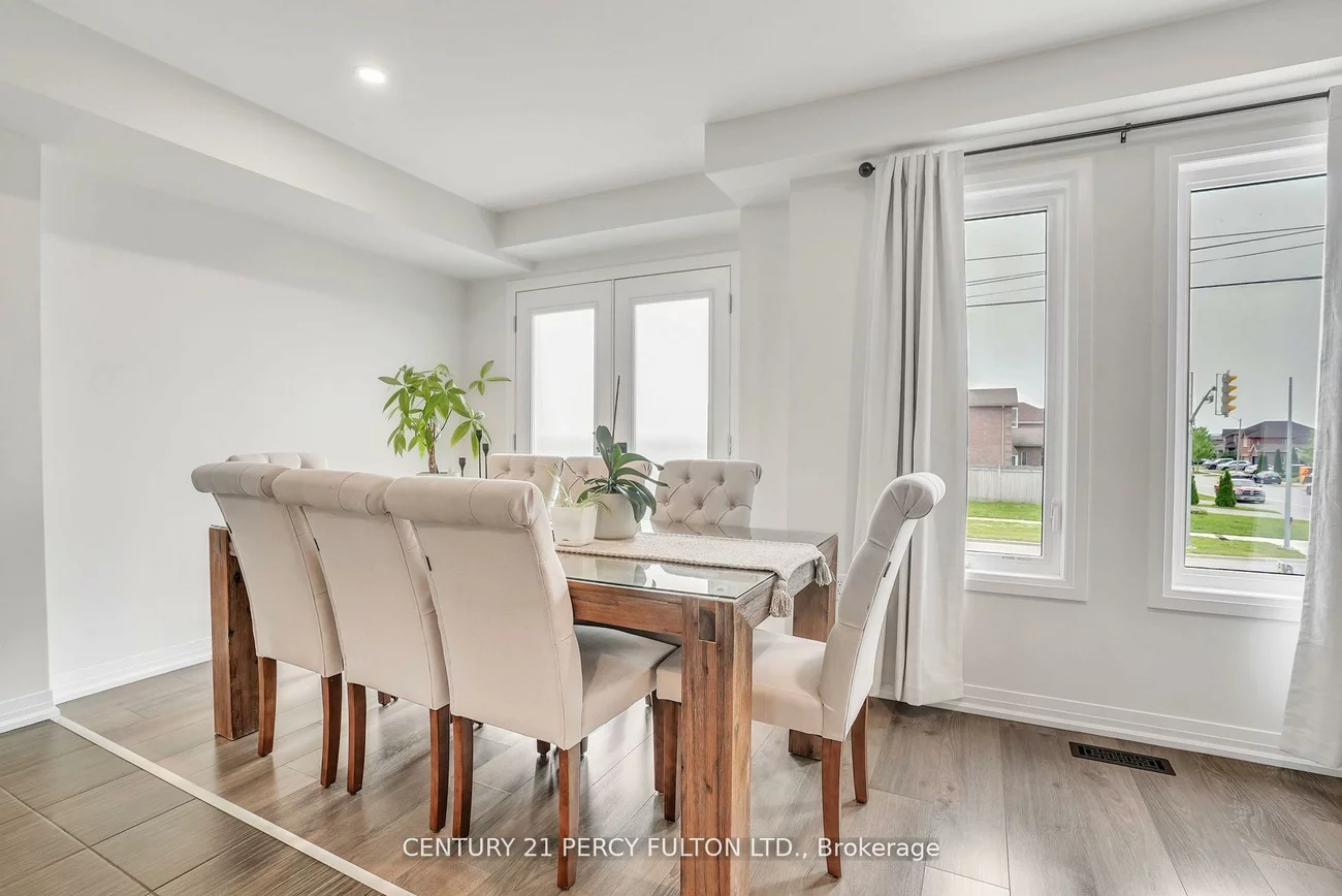 89, Fairlane, Painswick South, Barrie