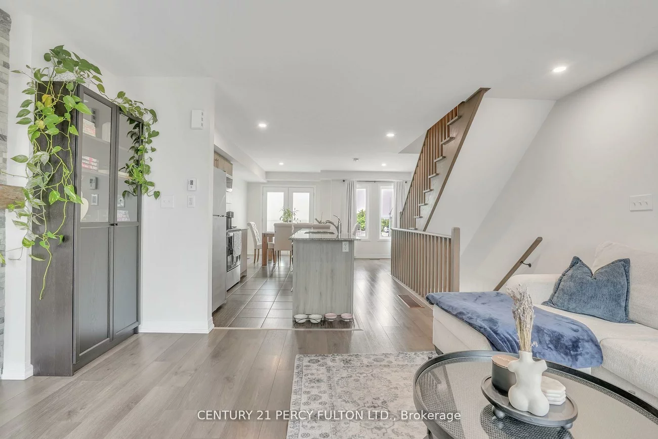89, Fairlane, Painswick South, Barrie