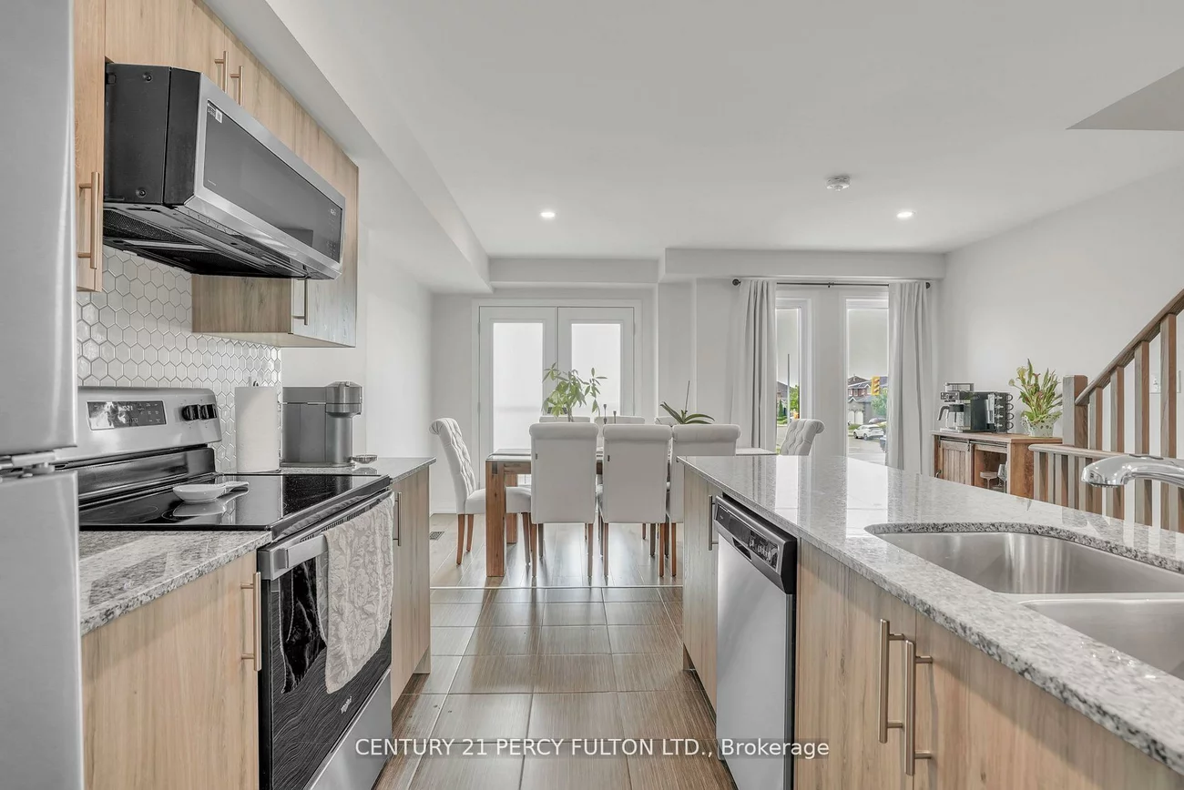 89, Fairlane, Painswick South, Barrie