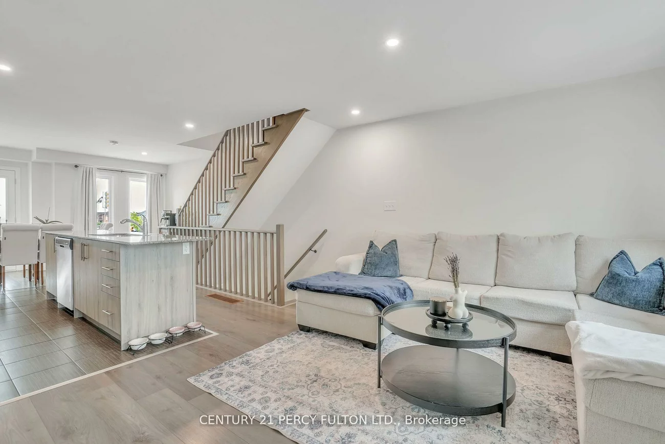 89, Fairlane, Painswick South, Barrie