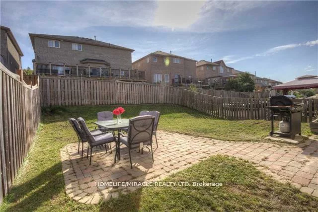 7, Black Ash, Ardagh, Barrie