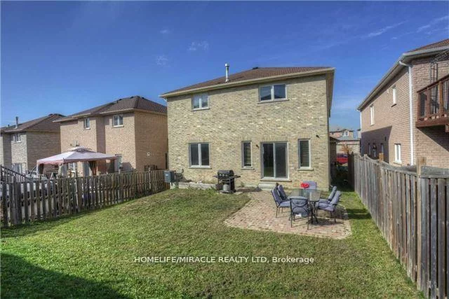 7, Black Ash, Ardagh, Barrie